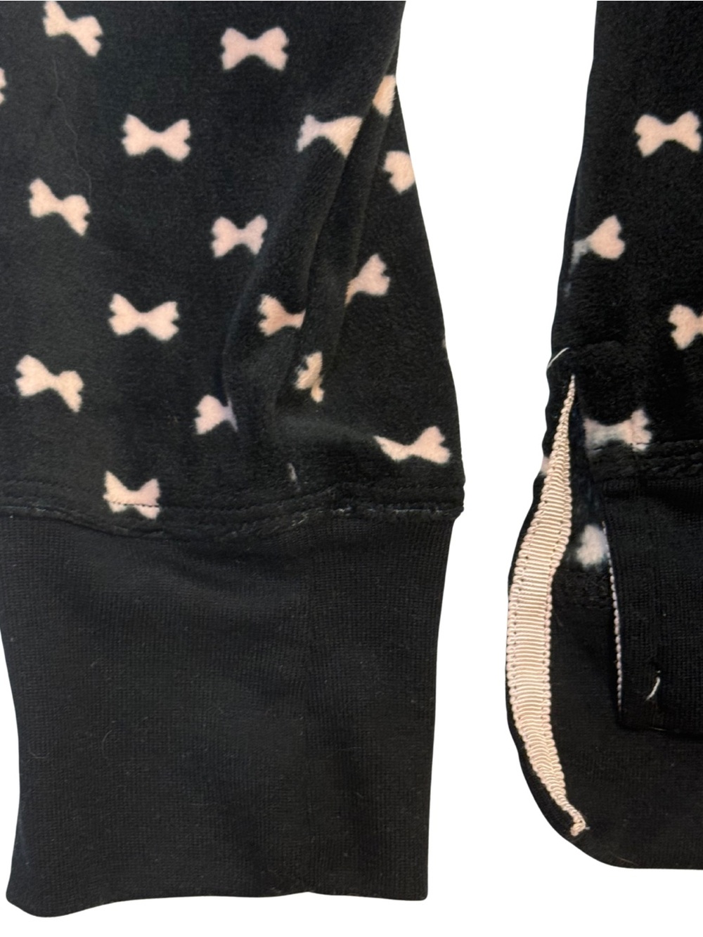 Kate Spade New York Bow Print Plush Pullover Sweater Black Pink Size Small - Picture 7 of 8